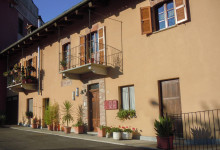 casa_vacanze_langhe_fronte