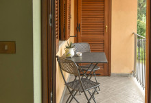 casa_vacanze_langhe_colonnello martina_balcone